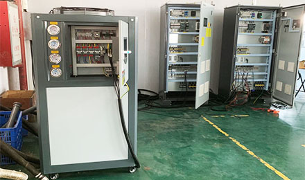 什么原因引起工業(yè)冷水機(jī)壓力過(guò)高的？